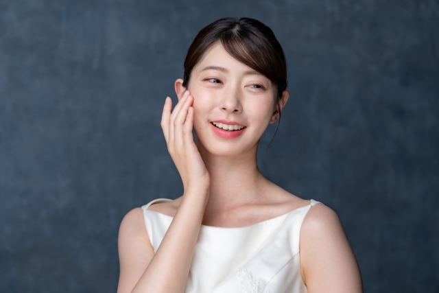 カットだけで小顔に見せる3つの条件！顔周りデザインの秘密